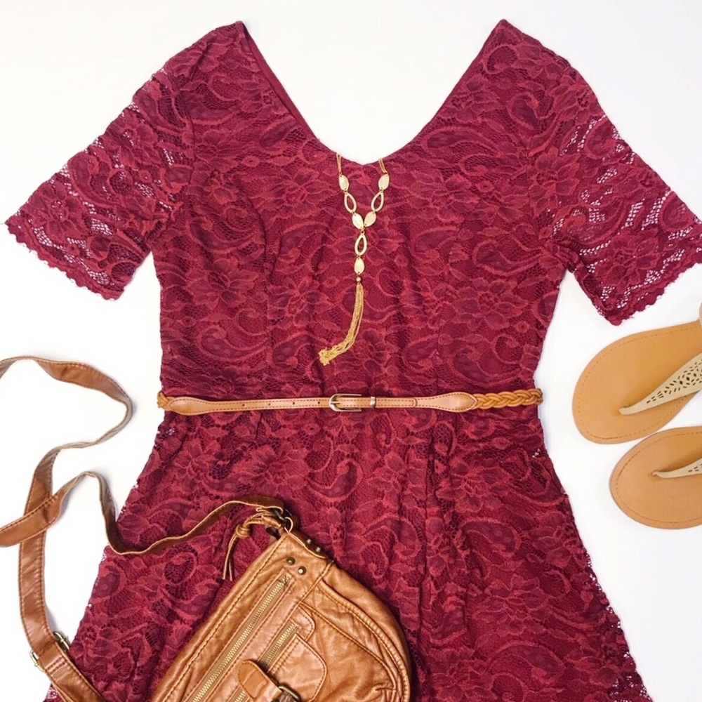 [Suzy Shier] Lace Sweartheart Dress